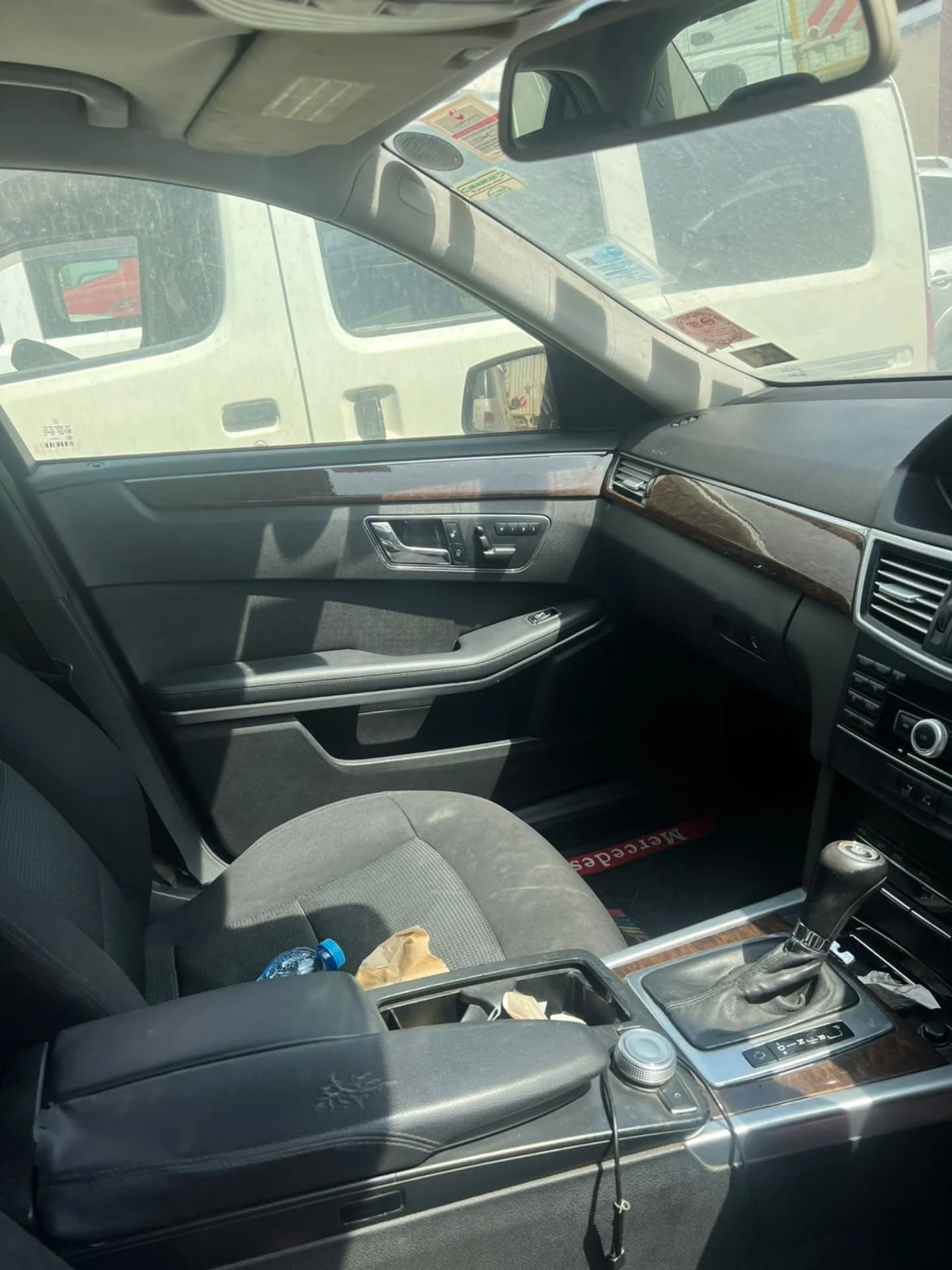 Mercedes E-Class image 9